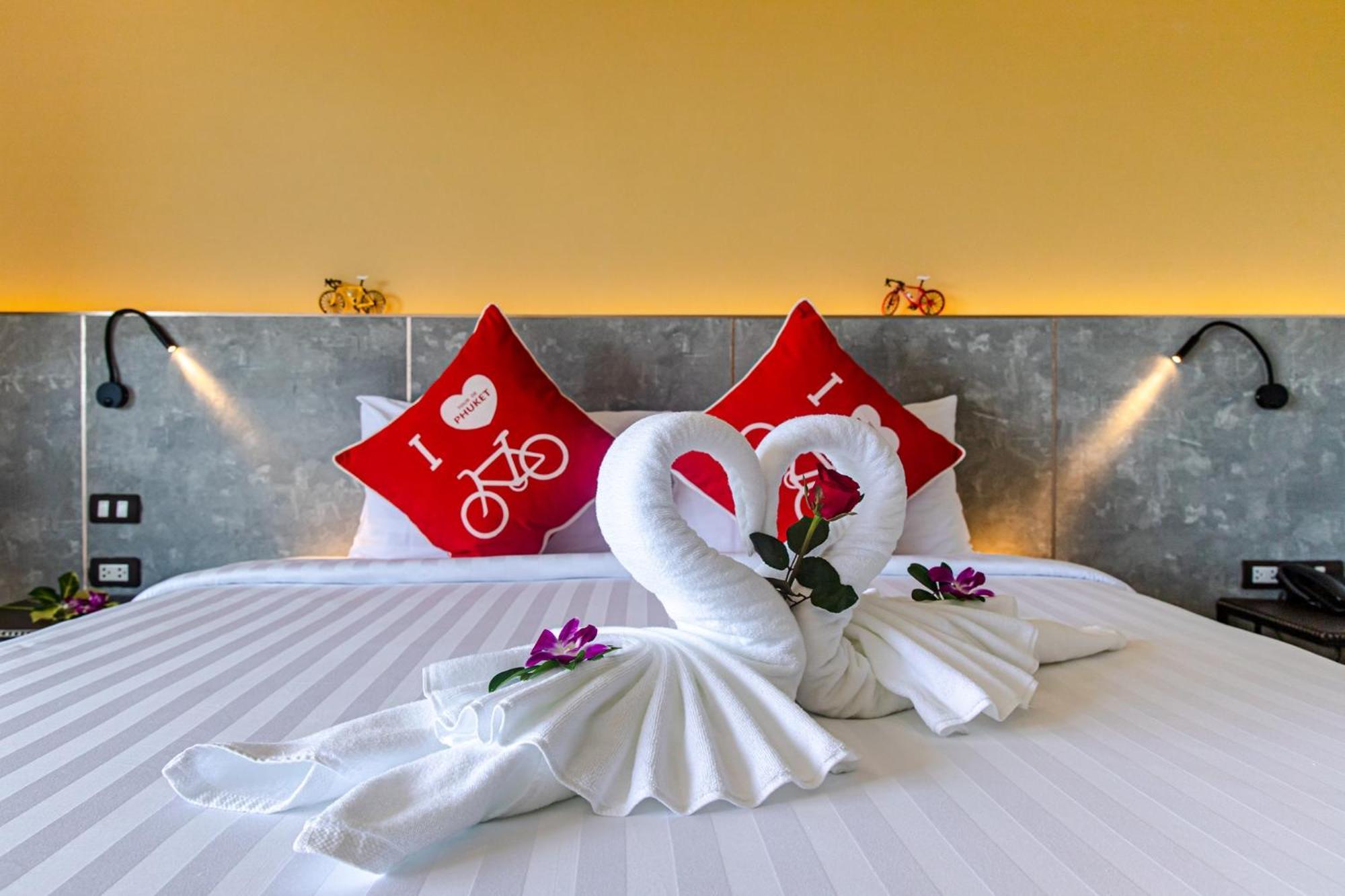 Tour De Phuket Hotel - Sha Plus Thalang Exterior foto